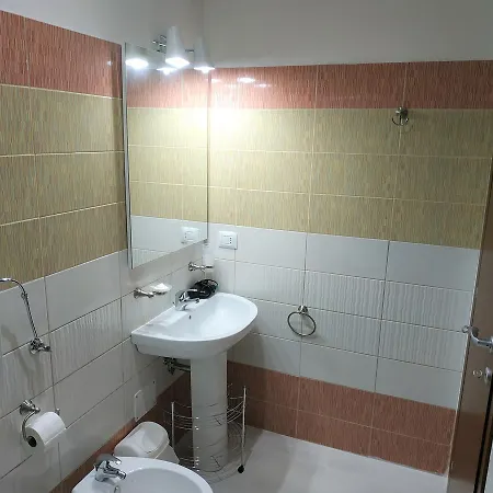 Bed & Breakfast B&B Hotel Helios Uggiano La Chiesa