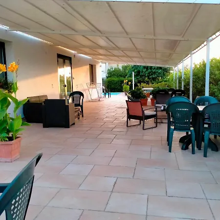 Helios Bed and breakfast