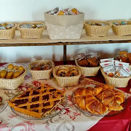 Nocleg ze śniadaniem Helios Uggiano La Chiesa